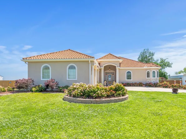 1174 Pom Roy Rd, Lake Arthur, LA 70549