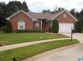 209 Old Brook Ct, Birmingham, AL 35242