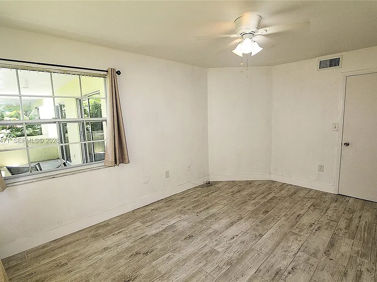 10755 SW 108th Ave #105 — Photo 15