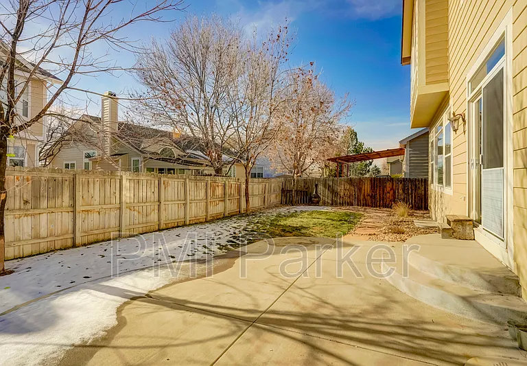 19016 E Bellisario Creek Pl — Photo 28