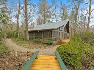 259 Wayfaring Rd, Cashiers, NC 28717