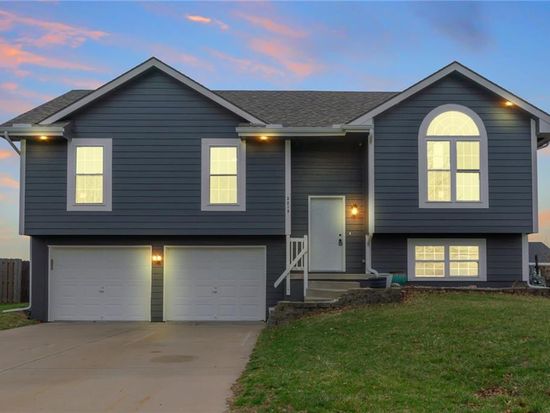 2215 Madison Ave, Excelsior Springs, MO 64024