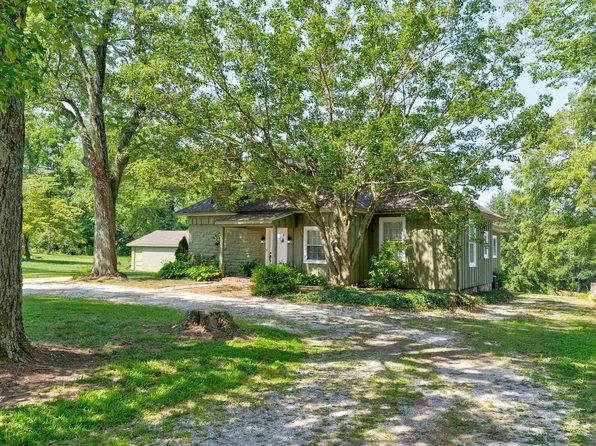 8800 Petersburg Rd, Evansville, IN 47725