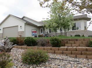 206 E Tapadera St, Gillette, WY 82718