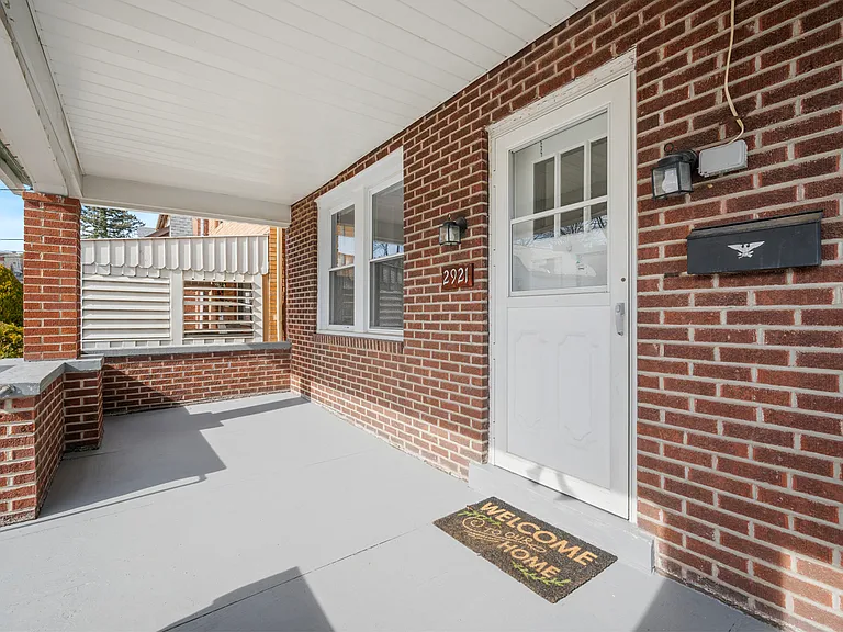 2921 Brentwood Ave — Photo 34