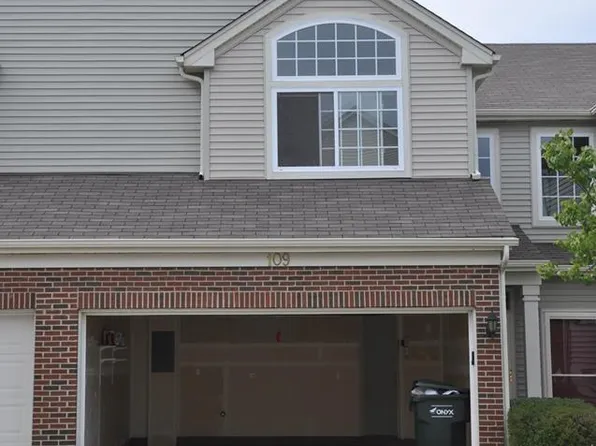 109 E Haines Dr, Hainesville, IL 60030