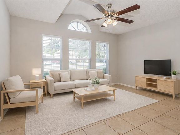 2nd image of 10307 Red Tip Rd