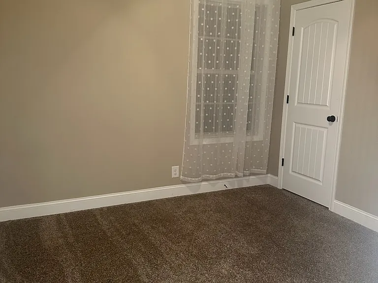 1124 Eagles View Dr — Photo 22