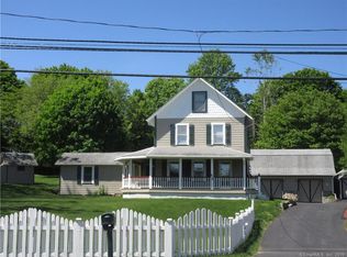 618 Vauxhall Street Ext, Waterford, CT 06385
