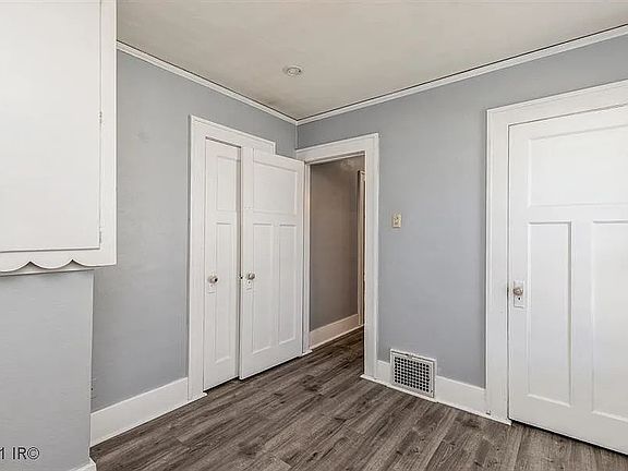 4th image of 3001 30th St