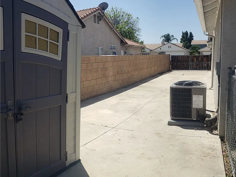 3080 Hampton Ave — Photo 3