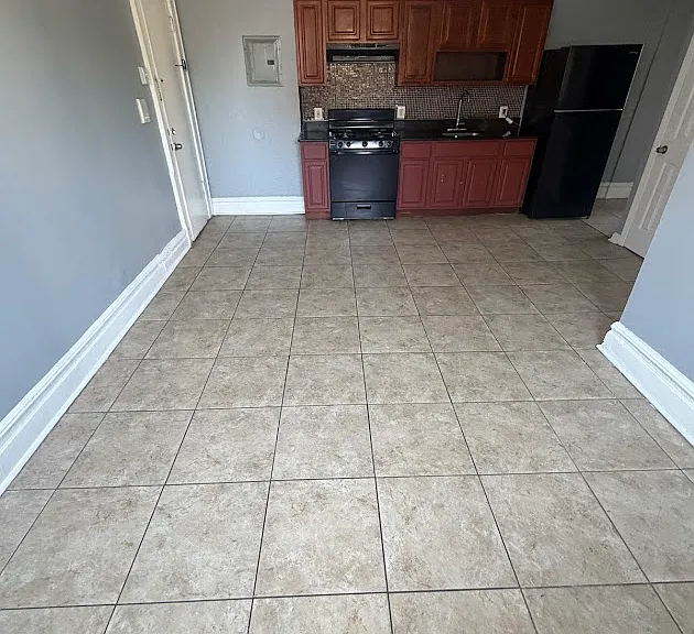 201-203 Shephard Ave #301 — Photo 3