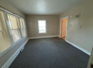 31 Beston St, Chicopee, MA 01013