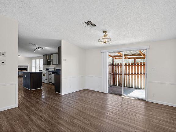 3rd image of 355 N Ambassador Rd