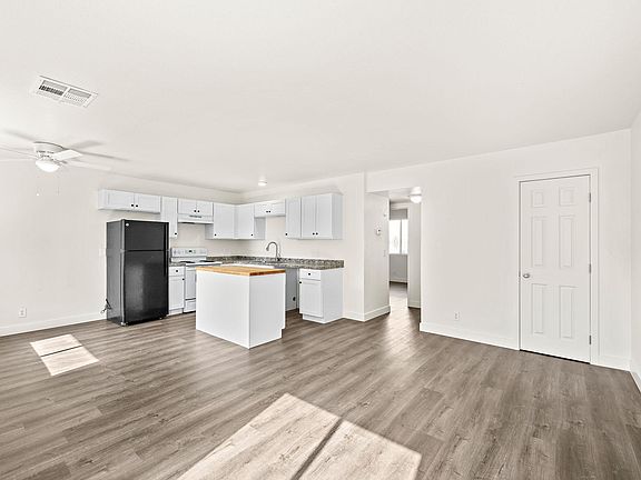 5th image of 309 Eastminister Ct APT C