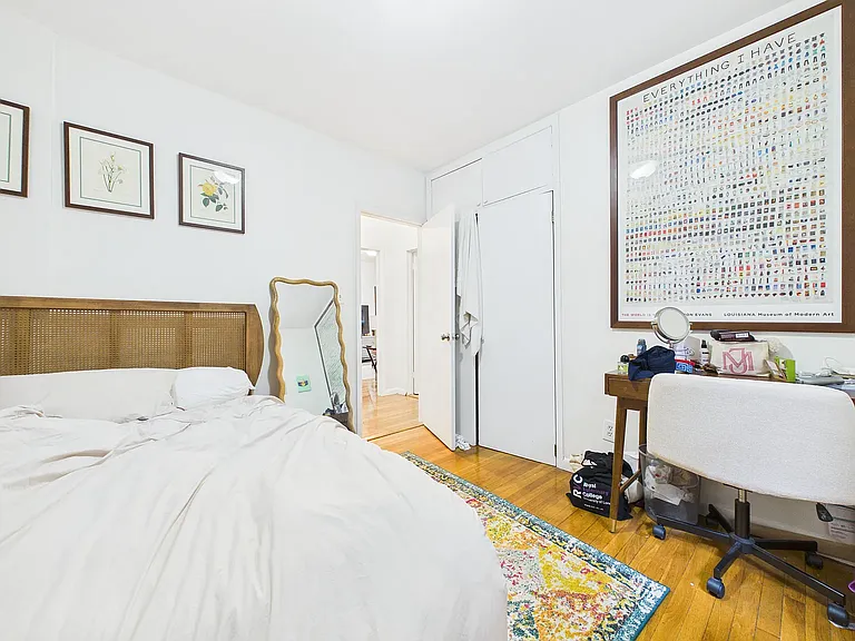 309 W 19th St #31 — Photo 5