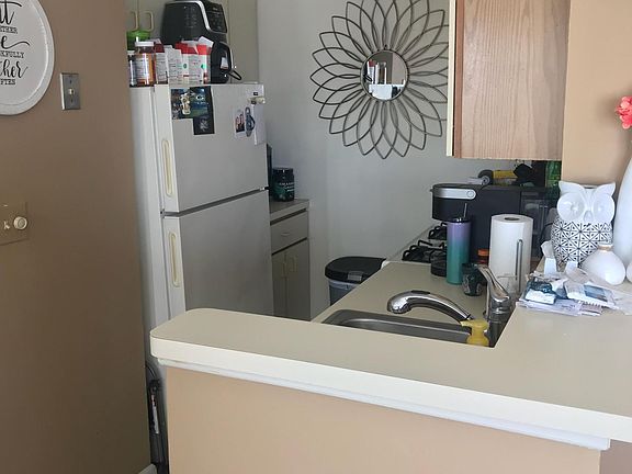 4th image of 193 Blew Ct #9