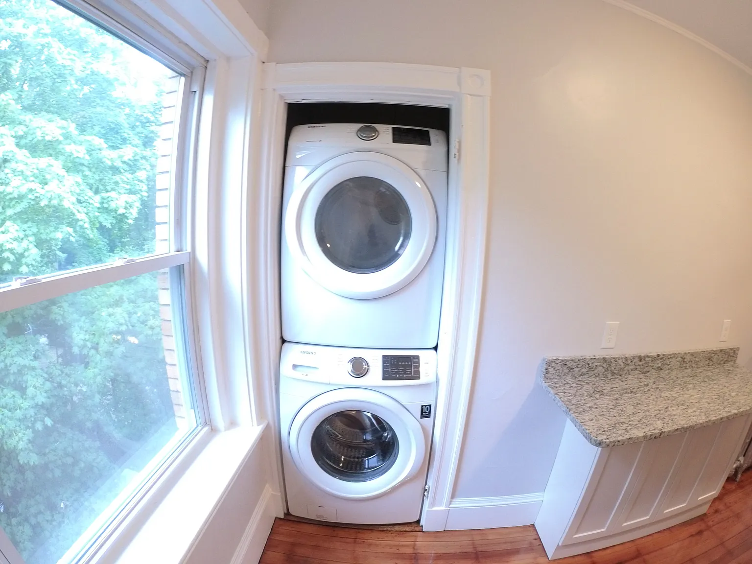 1 bed, $2,600 — Photo 3