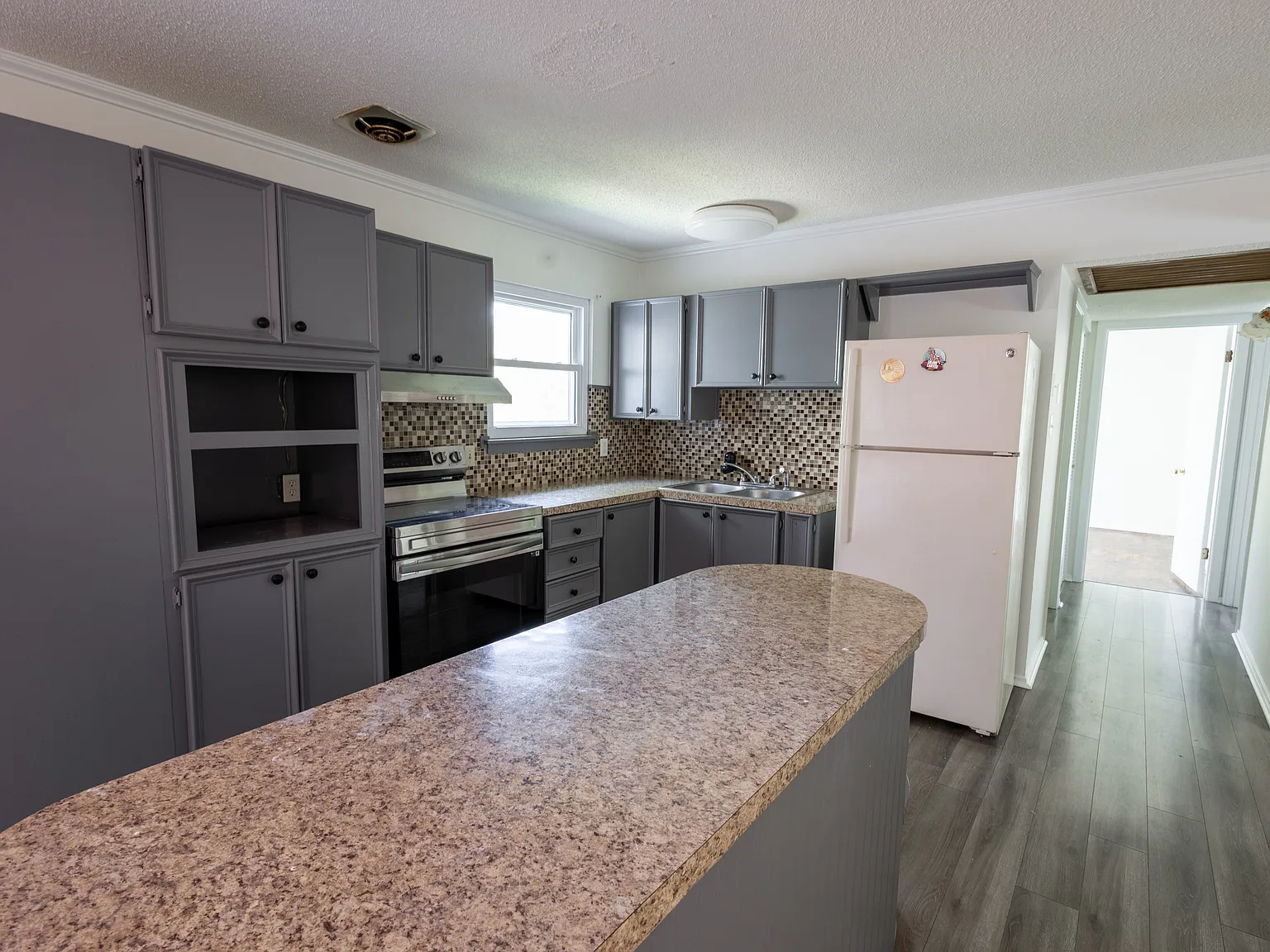 5 bed, 2.5 bath, 1567 sqft, $1,650 — Photo 4
