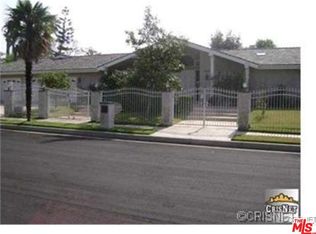 9840 Wish Ave, Northridge, CA 91325