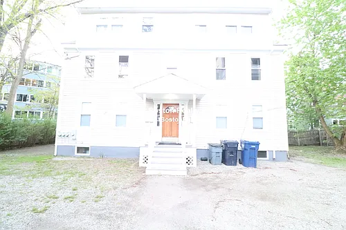 429 Franklin St #1R Photo 1