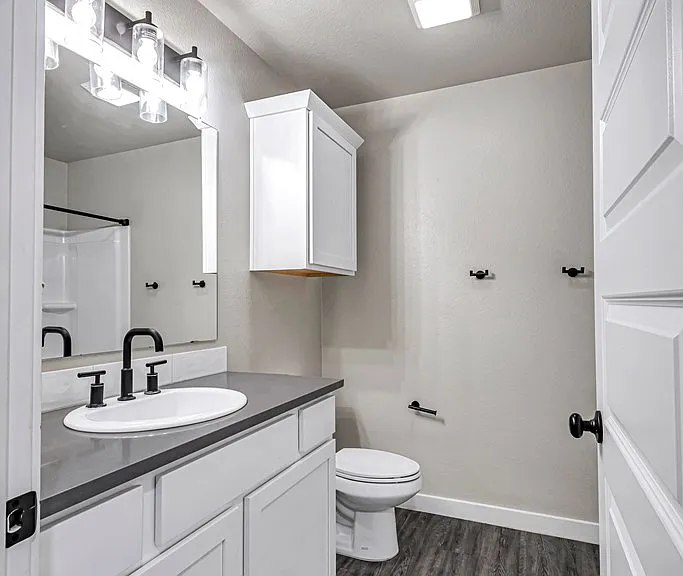 5910 Purtis Creek Dr — Photo 36