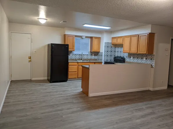 (undisclosed Address), Lemoore, CA 93245