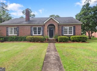 910 6th Ave, Albany, GA 31701