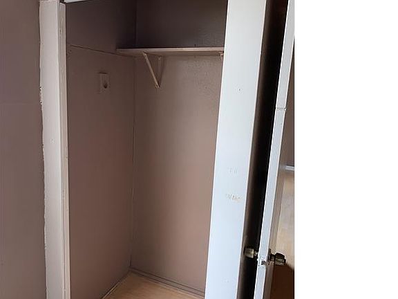 5th image of 1322 Lawrence St