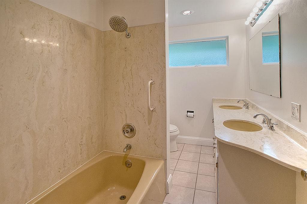 3300 72nd Ave SE, Mercer Island, WA 98040 Zillow