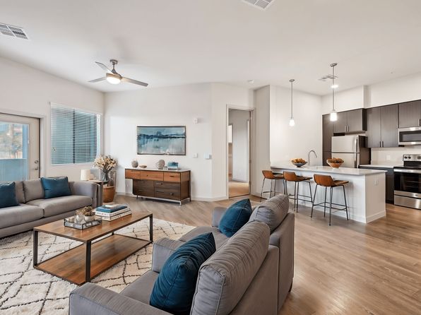 Novo Broadway | 711 W Broadway Rd, Tempe, AZ
