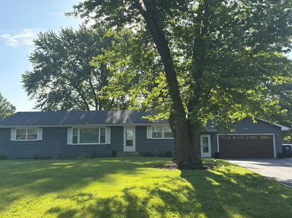 708 Whitlock Ave, Aurora, IL 60506
