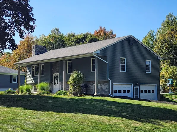 14 Fuller Drive, Winslow, ME 04901