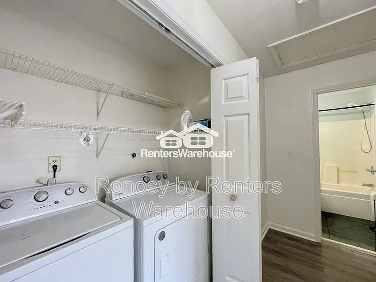 2801 Leeds Ct — Photo 23
