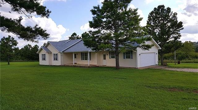 1st image of 16210 Walnut Dr