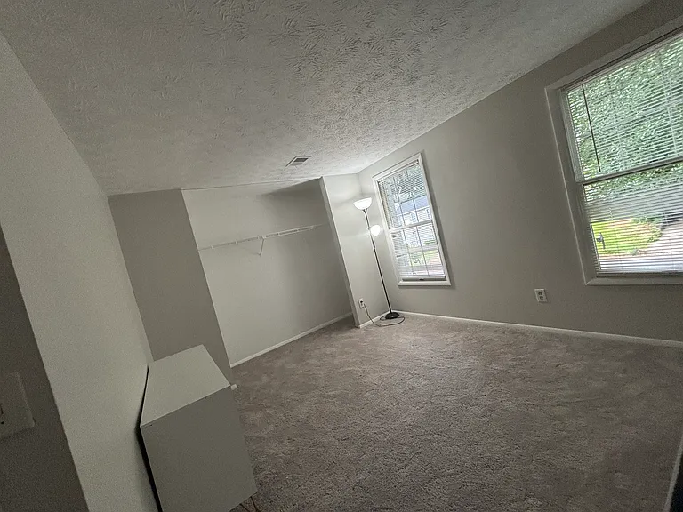 2323 Wingfoot Pl — Photo 9