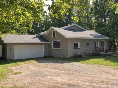 373 Town Hall Rd, Skandia, MI, 49885