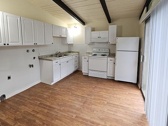 4th image of 5720 62nd Street W