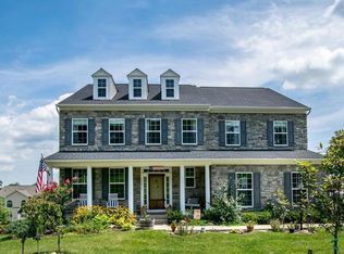 17816 Airmont Rd, Round Hill, VA 20141