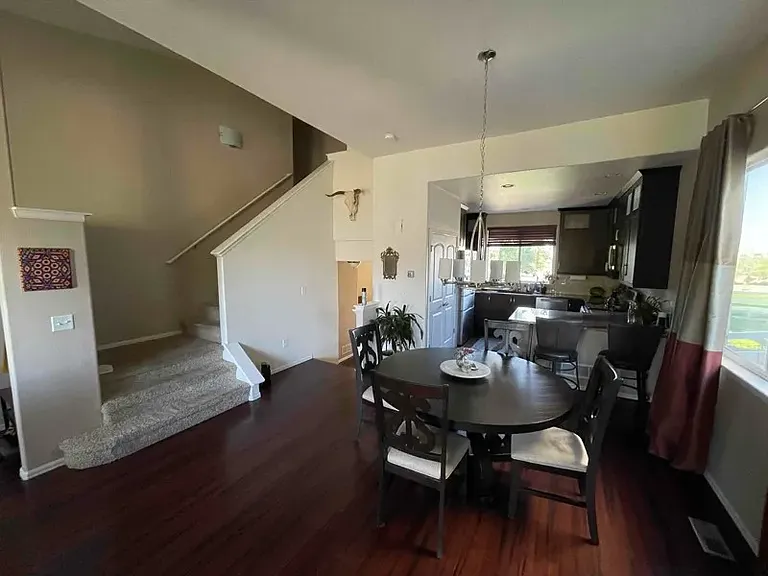 2527 Sunbury Ln — Photo 18