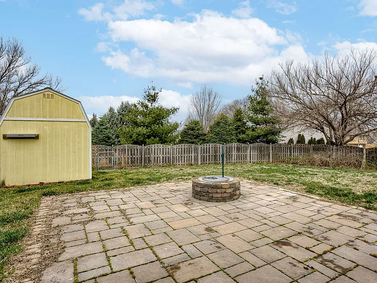 13906 Jennifer Rd — Photo 25