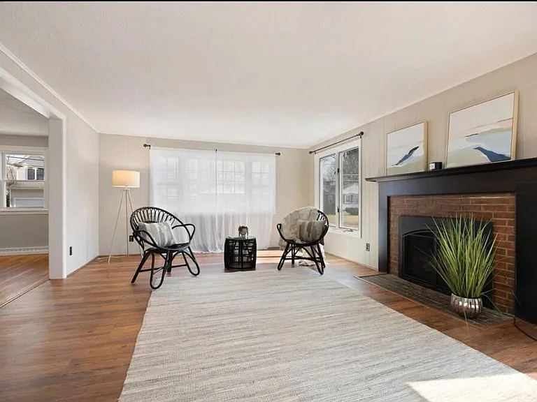25 Brown St — Photo 6
