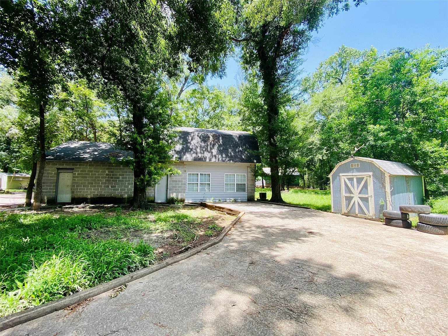 1 bed, 1.0 bath, $1,200 — Photo 2