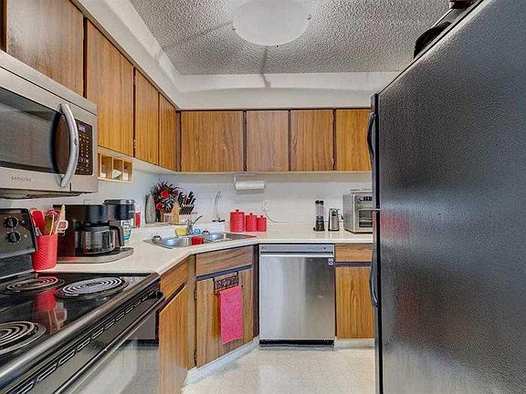 5th image of 8403 E Fairmount Dr SE #308
