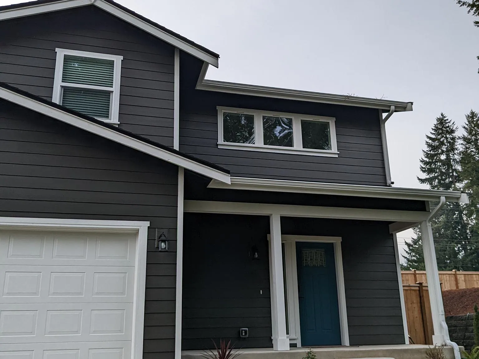 60 Foster Rd NE — Photo 1