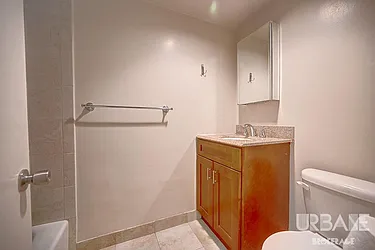 Rented by Urbane Brokerage