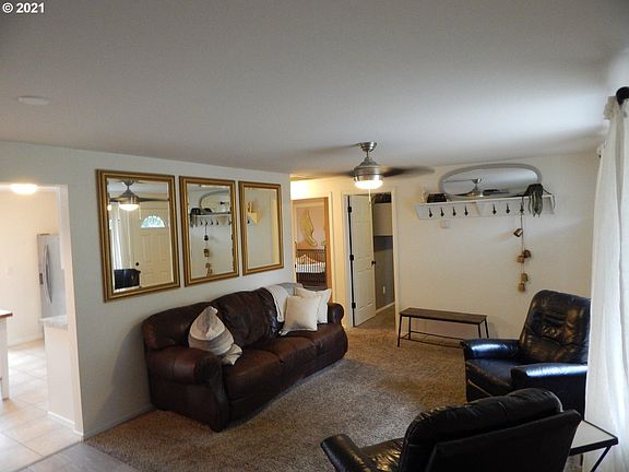 5th image of 503 N Pine Ave