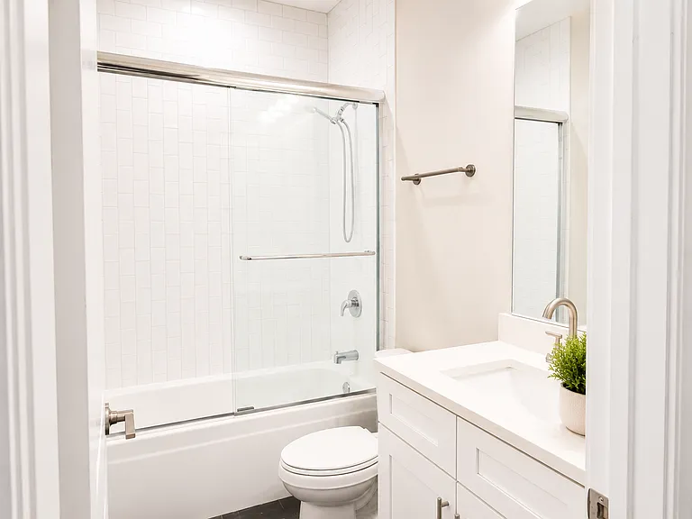 6623 S University Ave #1 — Photo 4