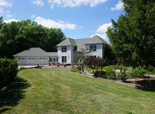 16924 E 325 North Rd, Heyworth, IL 61745