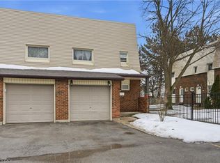 1460 Garth St Unit 6, Hamilton, ON